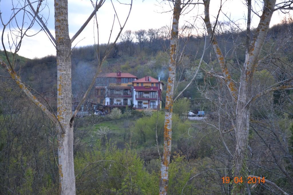 Mouson Melathron Hotel Elafína Kültér fotó